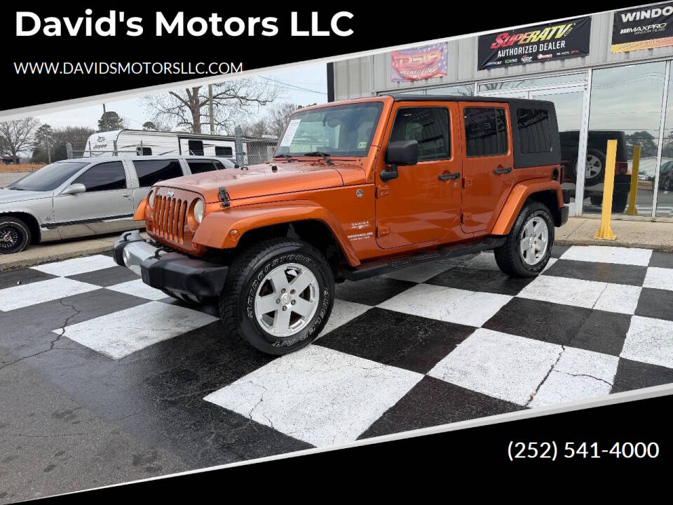 2010 Jeep Wrangler Unlimited Sahara's photo