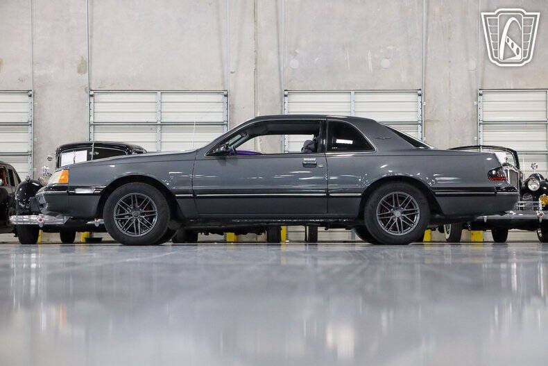 1987 Ford Thunderbird