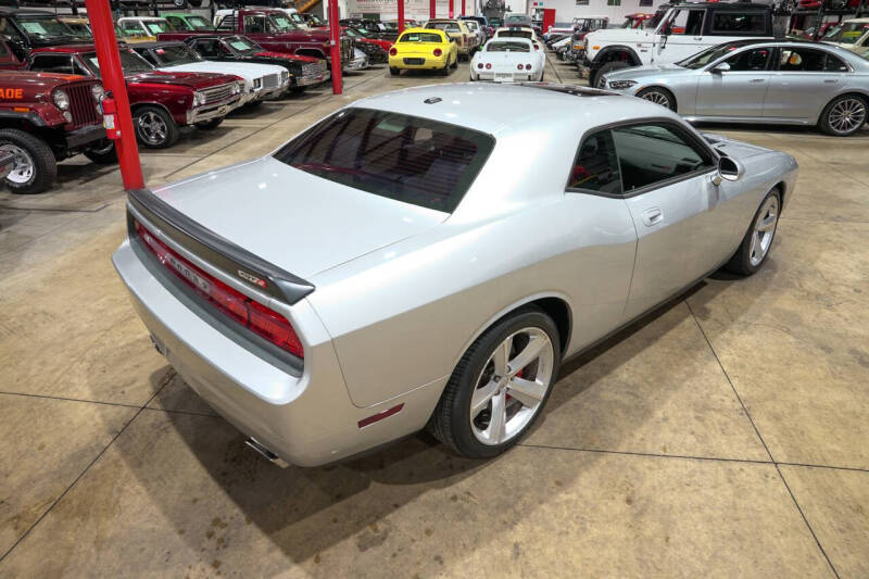 2009 Dodge Challenger SRT8