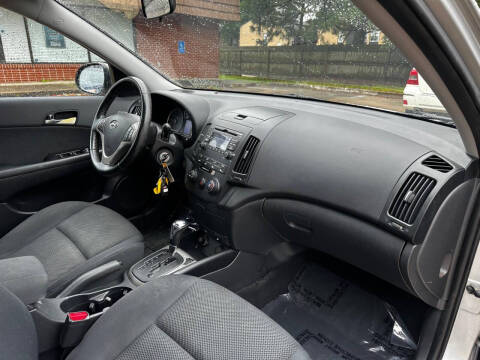 2010 Hyundai Elantra Touring GLS