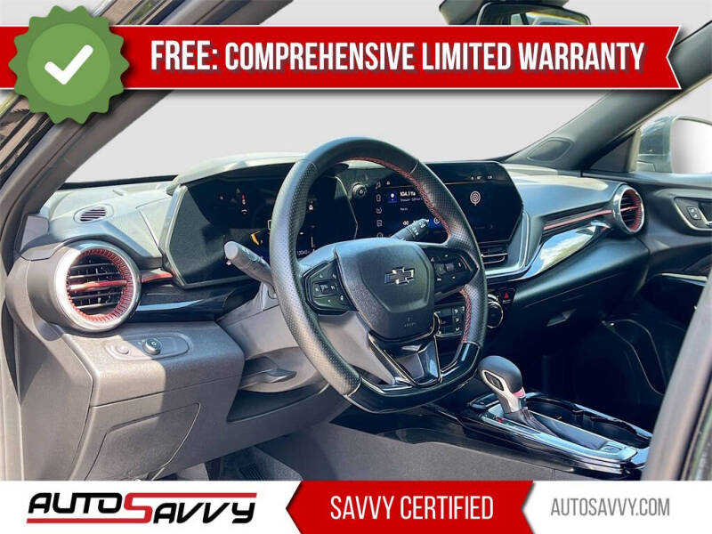 2025 Chevrolet Trax RS