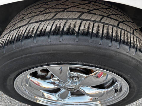 2007 Ford Mustang V6 Deluxe