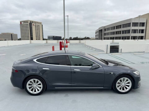 2016 Tesla Model S