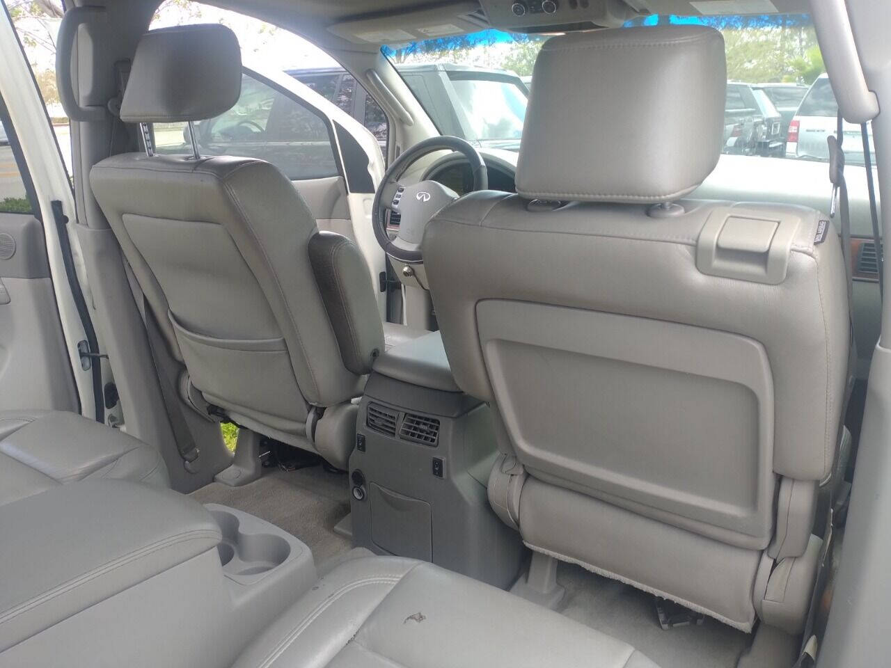 2009 INFINITI QX56 SUV / Crossover - $5,450