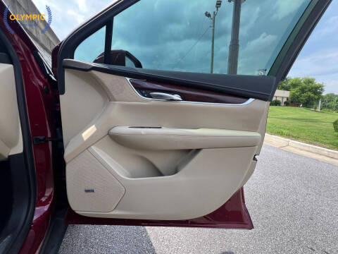 2017 Cadillac XT5 Luxury