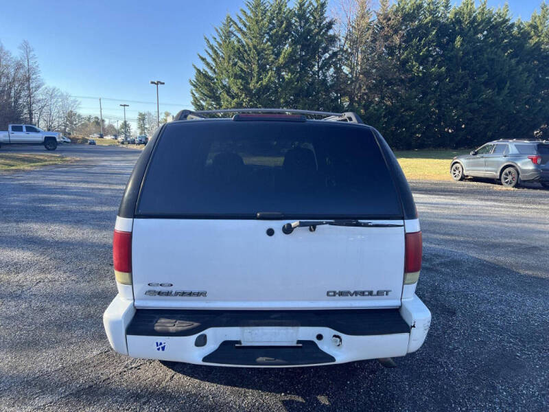 2003 Chevrolet Blazer LS