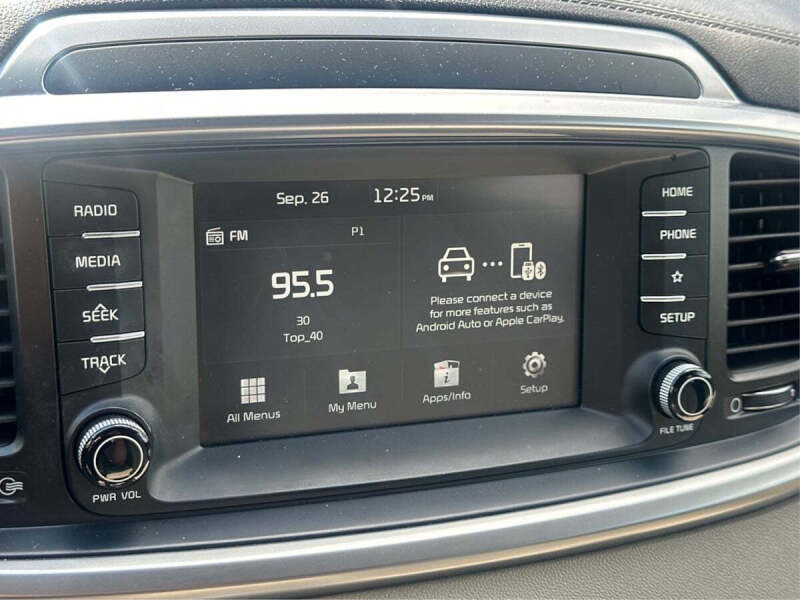 2020 Kia Sorento S V6