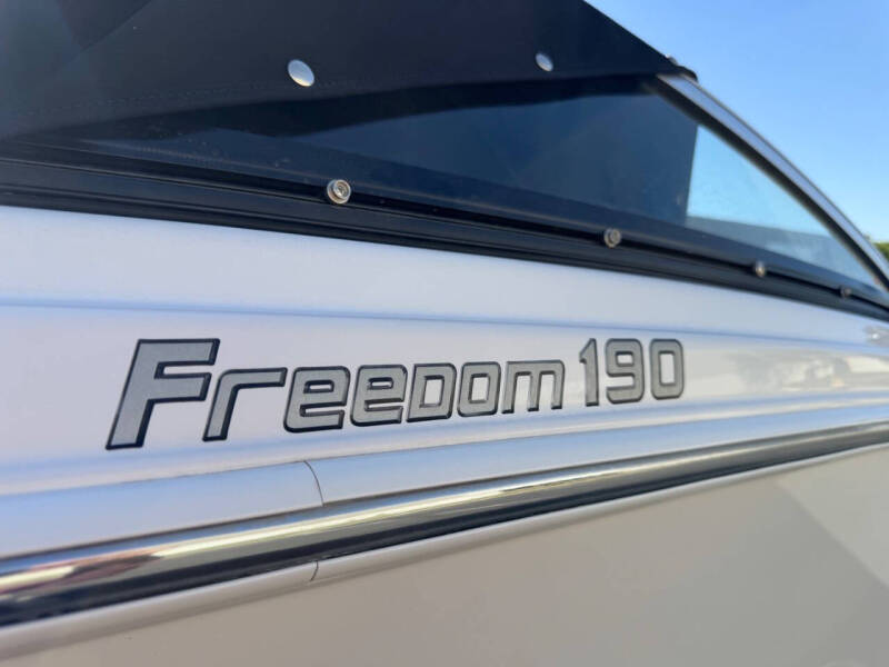 2017 Four Winns 190 Freedom