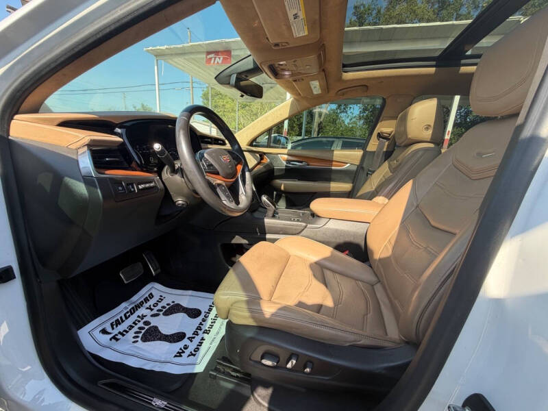 2017 Cadillac XT5 Platinum