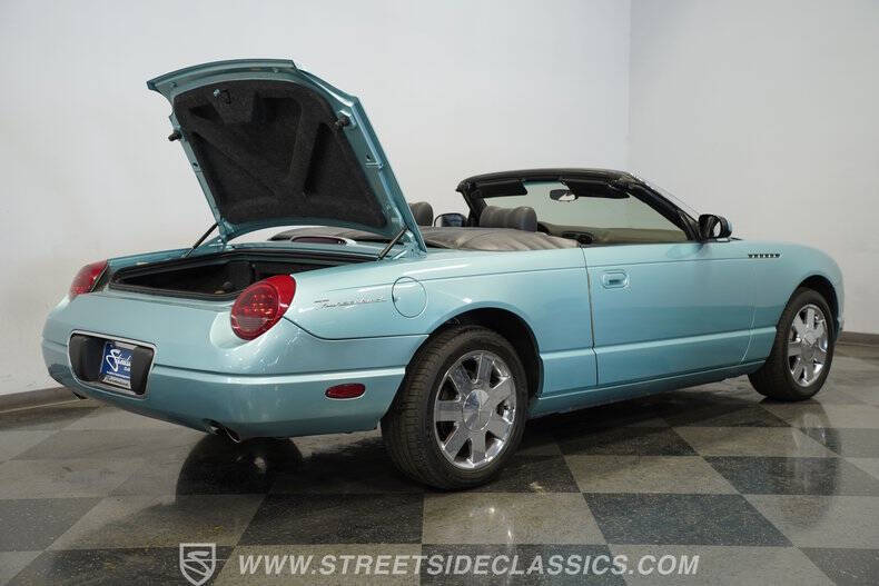 2002 Ford Thunderbird Deluxe