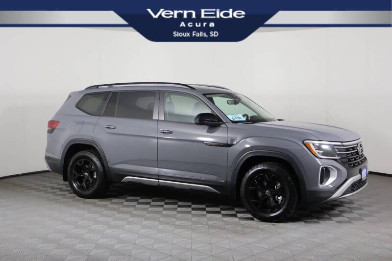 2024 Volkswagen Atlas Peak Edition SEL 4Motion