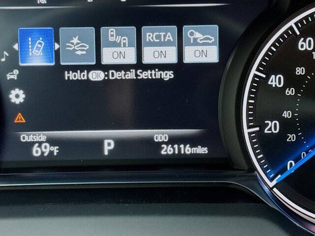 2023 Toyota Venza LE