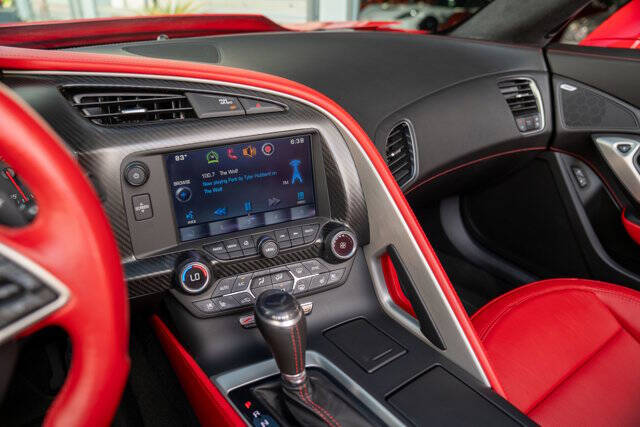 2015 Chevrolet Corvette 21