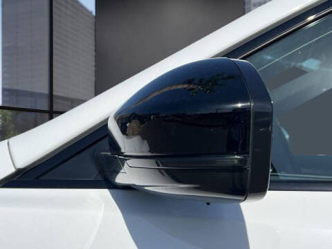 2025 Jaguar F-PACE P250 R-Dynamic S