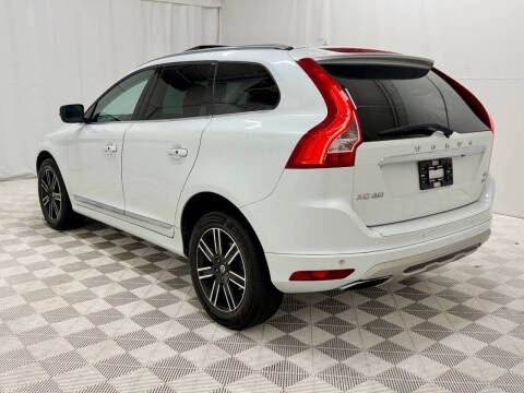 2017 Volvo XC60 T6 Dynamic