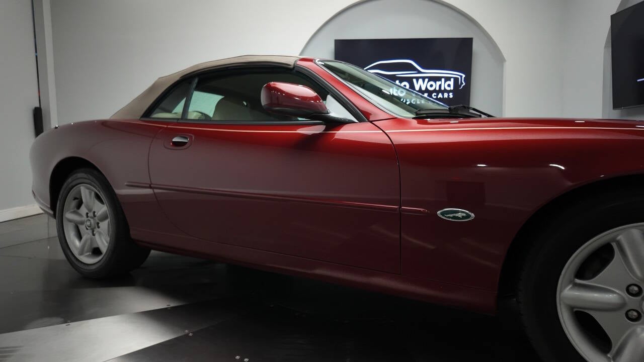 1998 Jaguar XK-Series 13