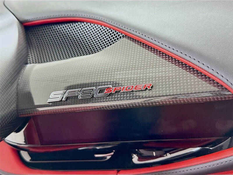 2022 Ferrari SF90 Spider