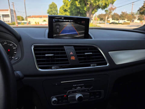 2016 Audi Q3 2.0T Premium Plus