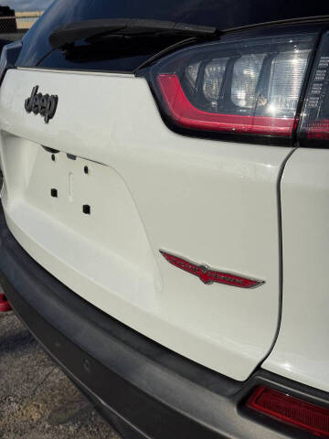 2022 Jeep Cherokee Trailhawk