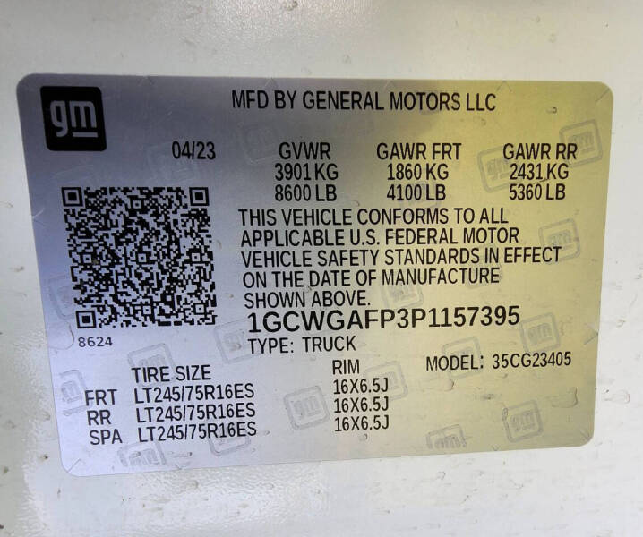 2023 Chevrolet Express 2500