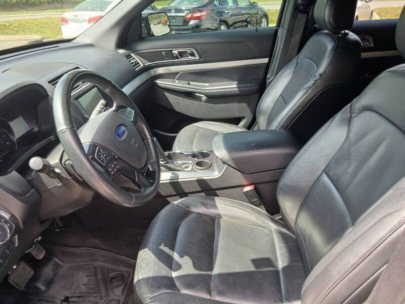 2017 Ford Explorer XLT