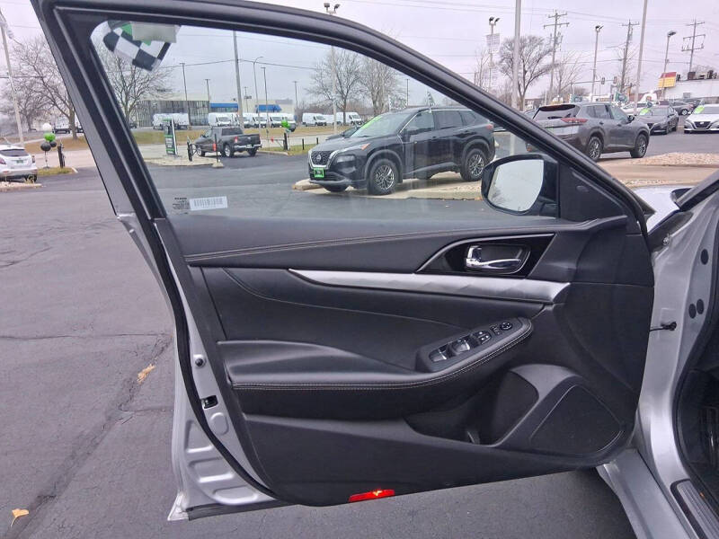 2023 Nissan Maxima 3.5 SV