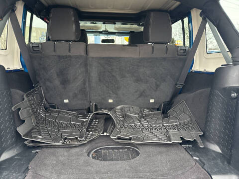 2016 Jeep Wrangler Unlimited Sahara