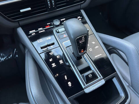 2022 Porsche Cayenne