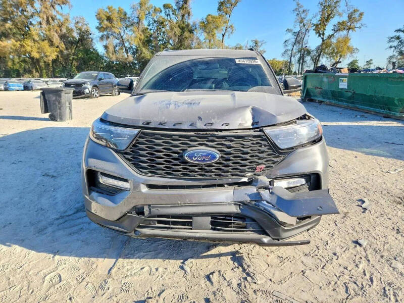 2024 Ford Explorer ST