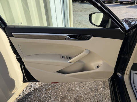 2017 Volkswagen Passat 1.8T SE