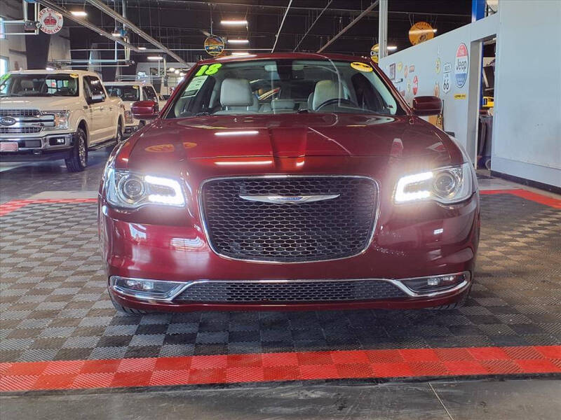 2018 Chrysler 300 Touring