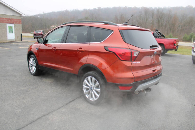 2019 Ford Escape SEL