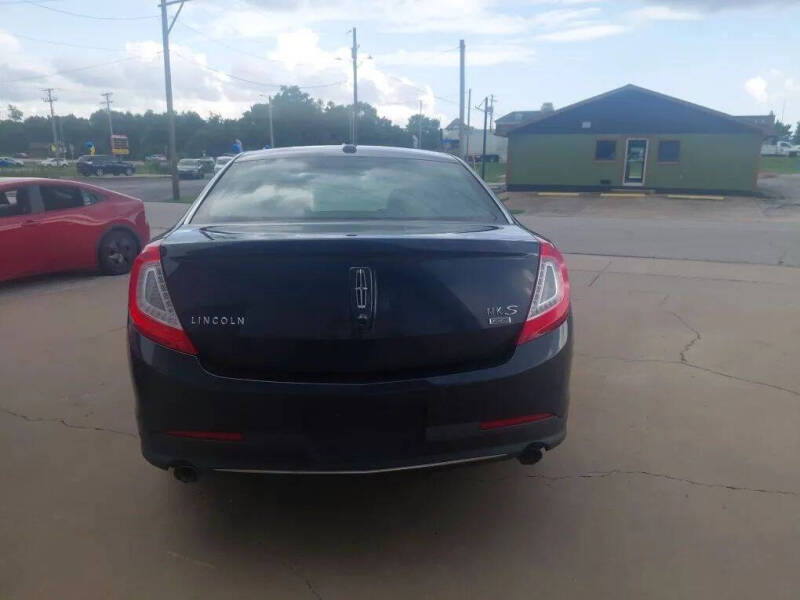 2013 Lincoln MKS