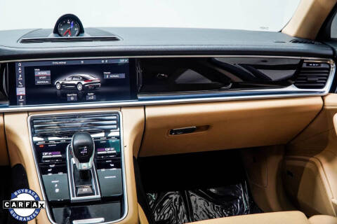 2018 Porsche Panamera