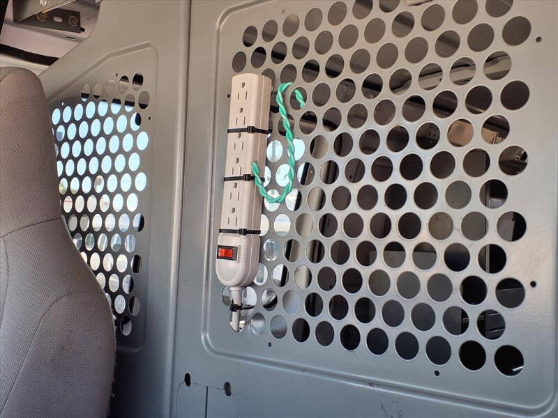 2011 Ford E-Series E-250