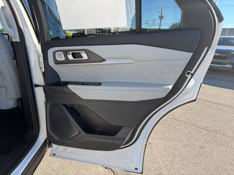 2026 Ford Explorer Platinum