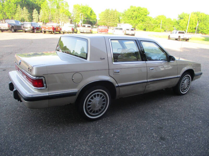 1993 Dodge Dynasty