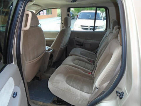 2005 Ford Explorer XLT