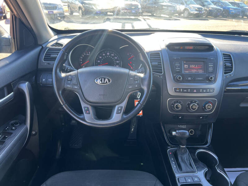2014 Kia Sorento LX