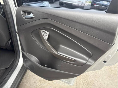 2017 Ford C-MAX Energi SE