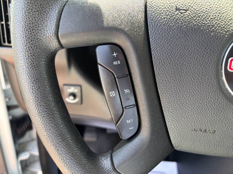 2018 GMC Savana 2500