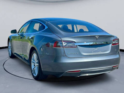 2014 Tesla Model S