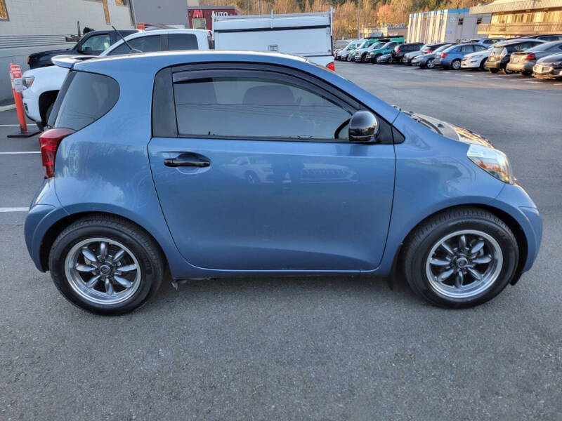 2013 Scion iQ Base photo 8