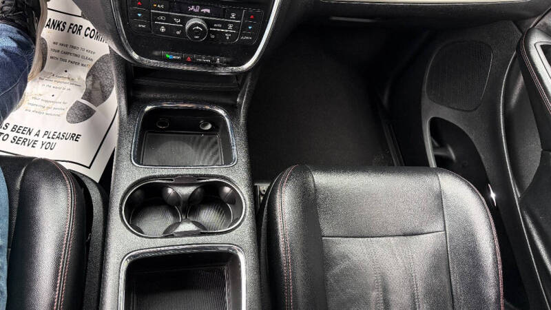 2017 Dodge Grand Caravan GT