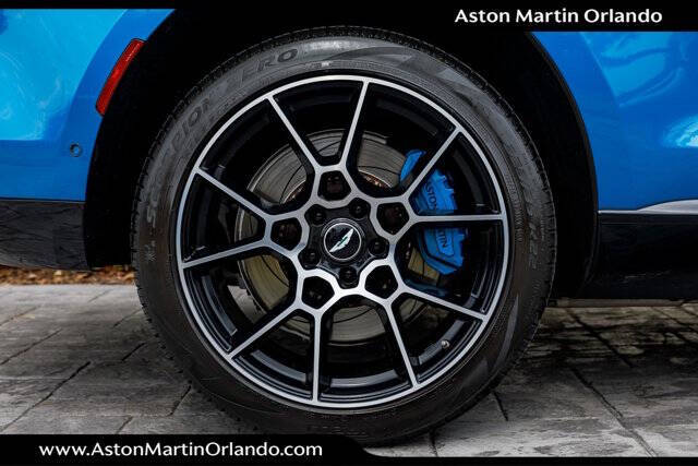 2021 Aston Martin DBX