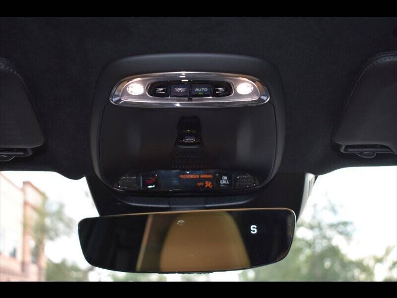 2017 Volvo XC90 T8 eAWD Inscription