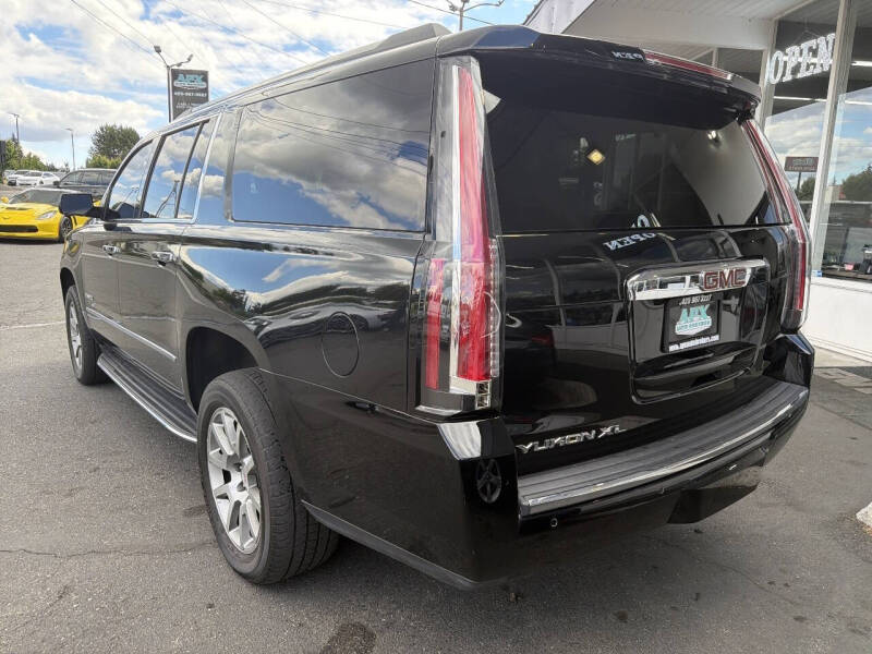 2020 GMC Yukon XL Denali