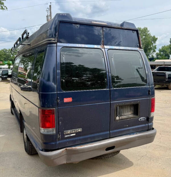 2006 Ford E-Series E-250