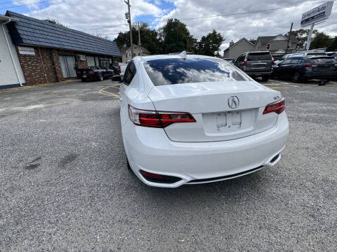 2018 Acura ILX w/Premium