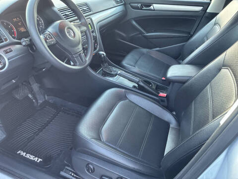 2013 Volkswagen Passat S PZEV